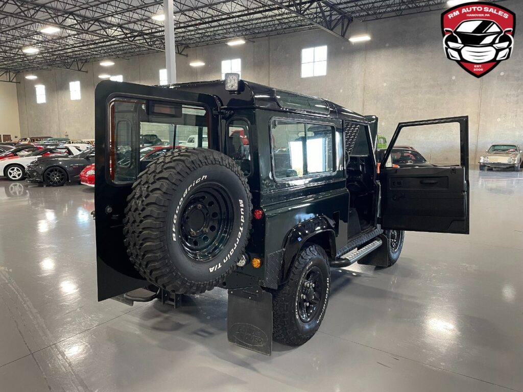 1988 Land Rover Defender